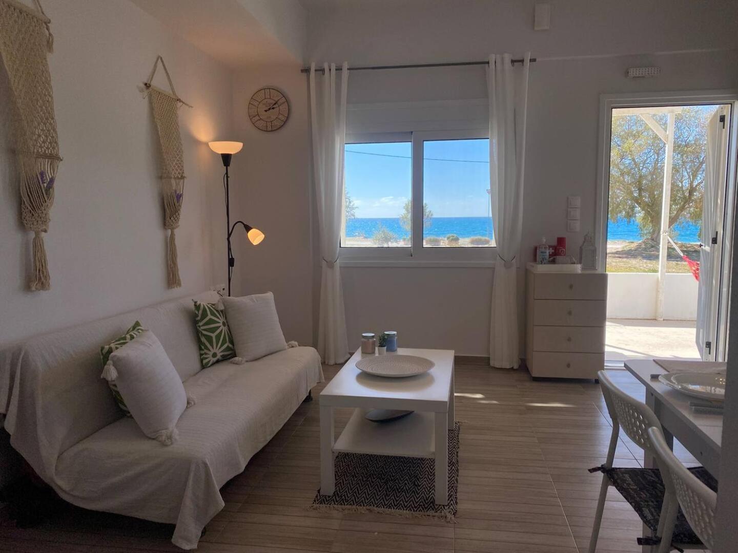 Zen Seaside Apartment Kalamaki  Dış mekan fotoğraf